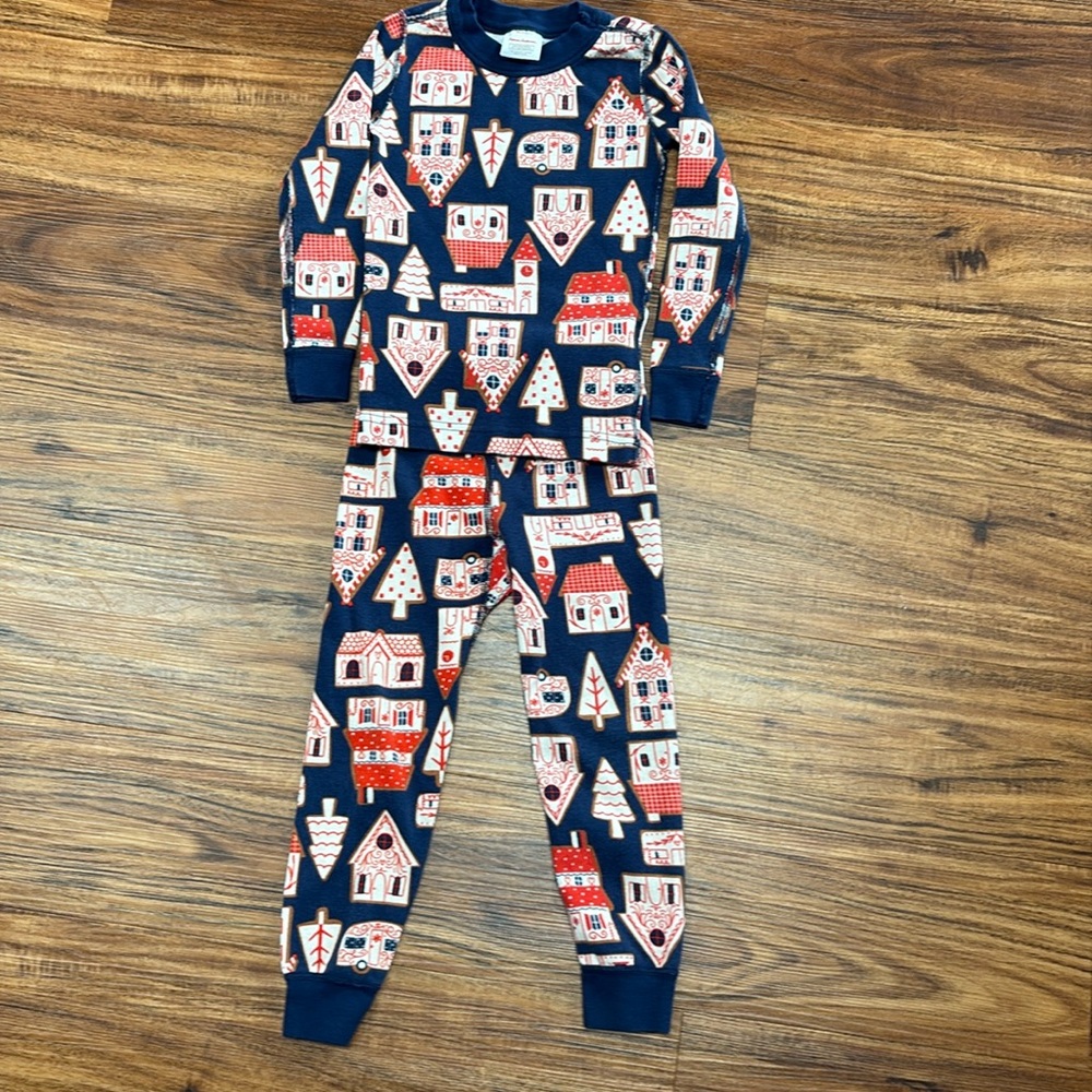 Hanna Anderson pajamas set